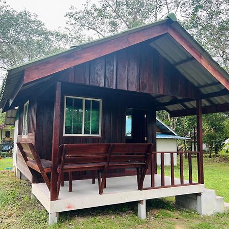 Hotel Rasta House,,Koh Phayam Exterior foto