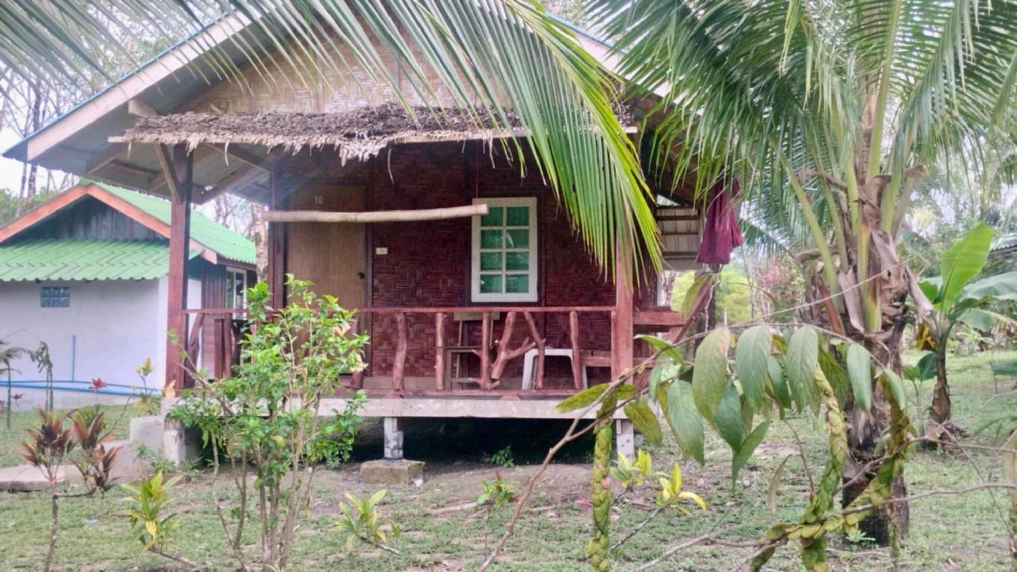 Hotel Rasta House,,Koh Phayam Exterior foto