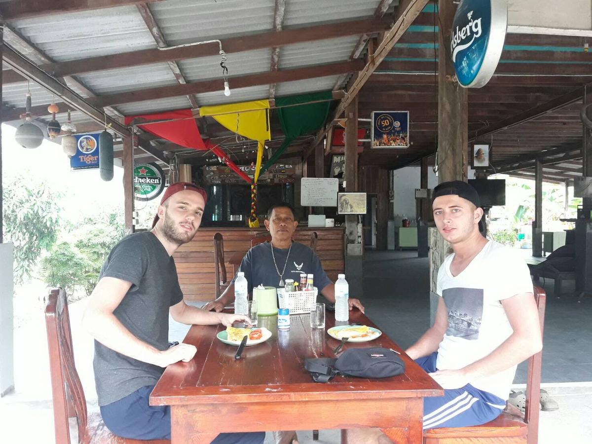 Hotel Rasta House,,Koh Phayam Exterior foto