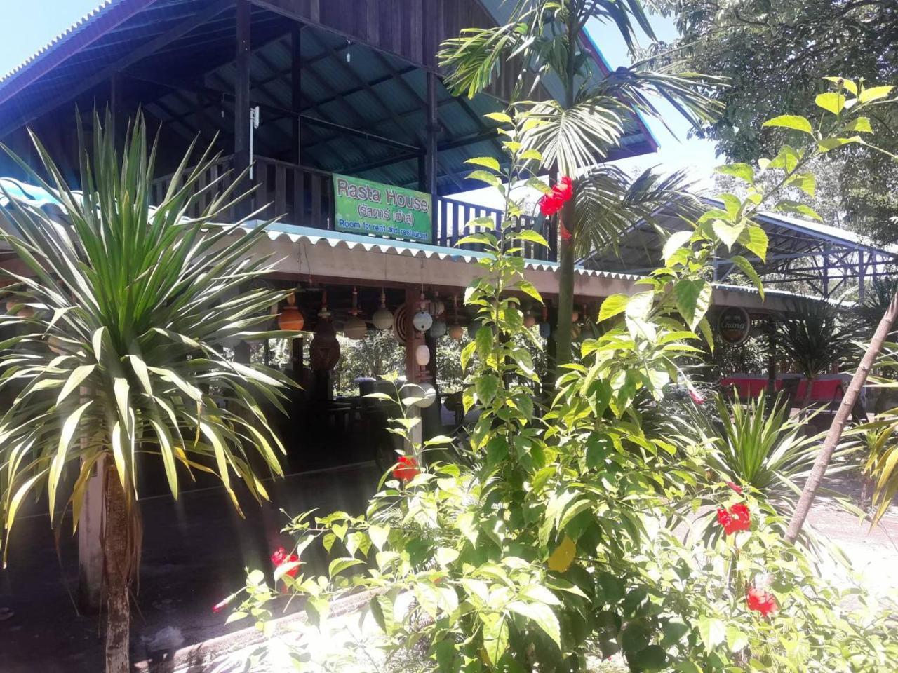 Hotel Rasta House,,Koh Phayam Exterior foto